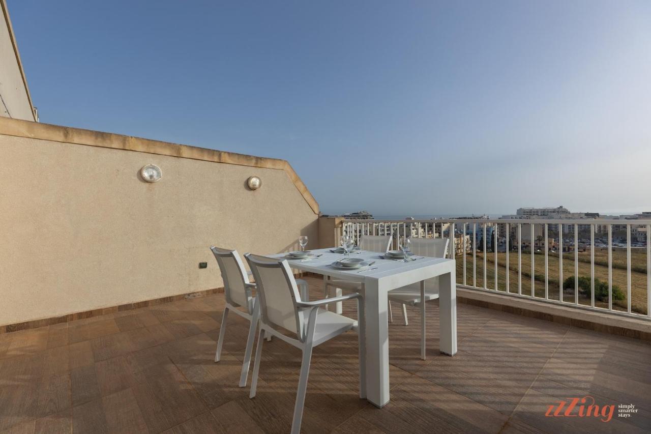 Апартаменты Sunny Penthouse Wterrace And Open Views Сент-Полс-Бей Экстерьер фото