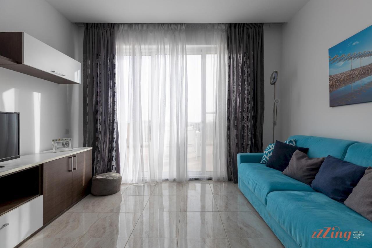 Апартаменты Sunny Penthouse Wterrace And Open Views Сент-Полс-Бей Экстерьер фото